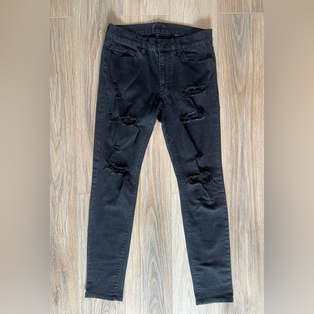 Fashion Nova men ripped black jeans